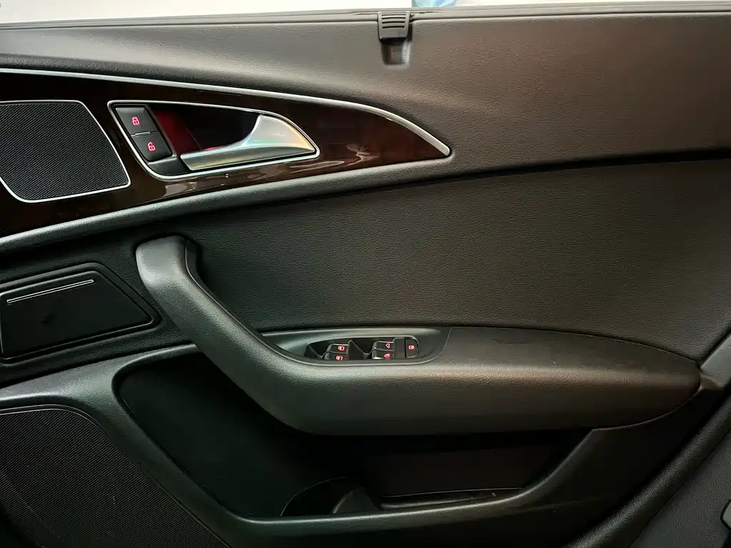 Audi A6L 2017 — фото 21