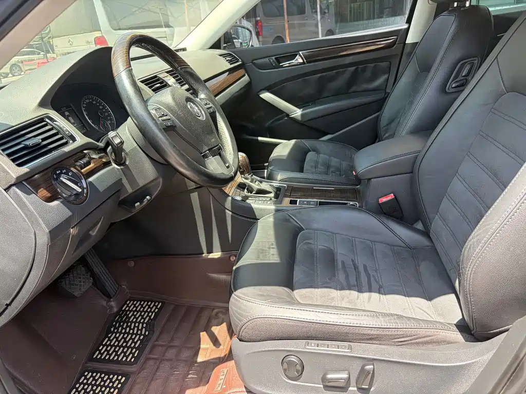 Volkswagen Passat 2015