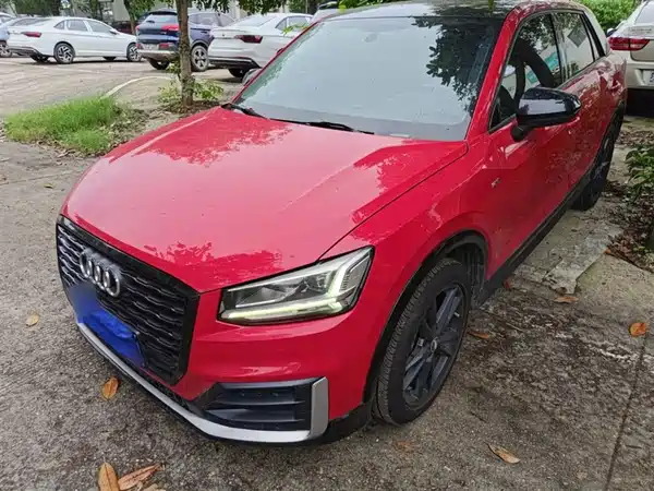 Audi Q2L 2018