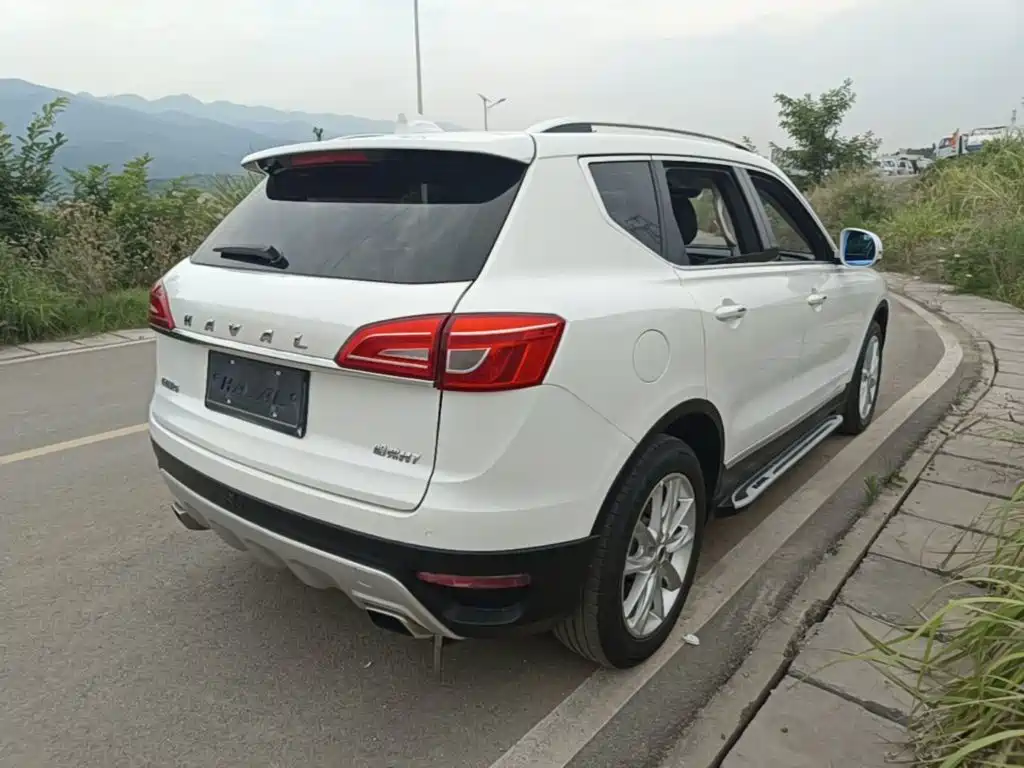 Haval H7 2017 — фото 7