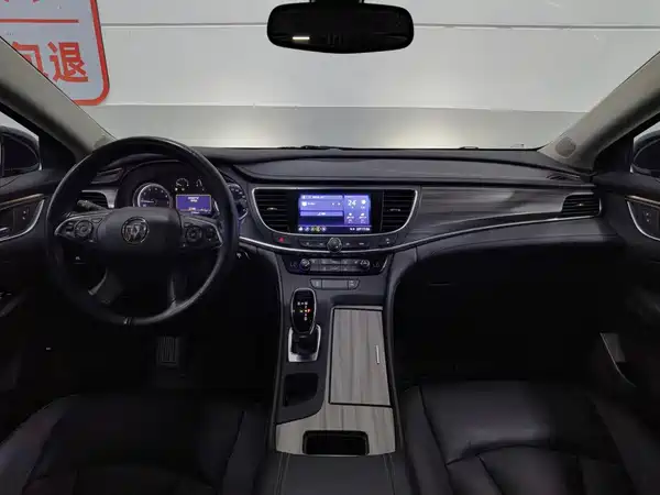 Buick LaCrosse 2021