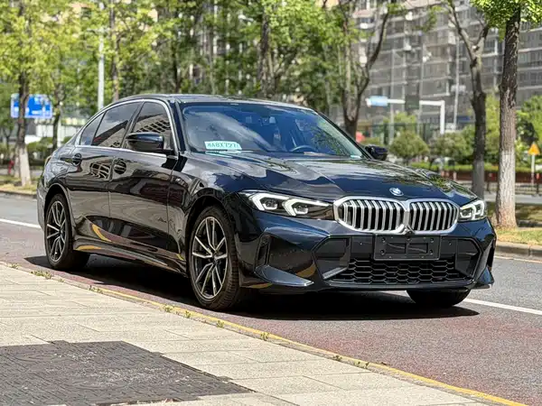 BMW 3 Series 2023