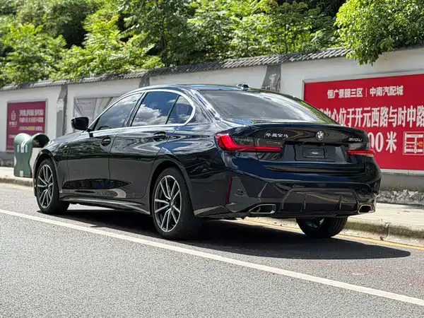 BMW 3 Series 2023