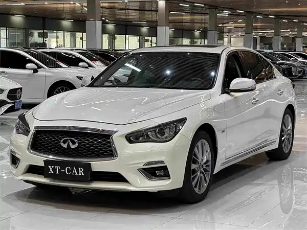 Infiniti Q50L 2020