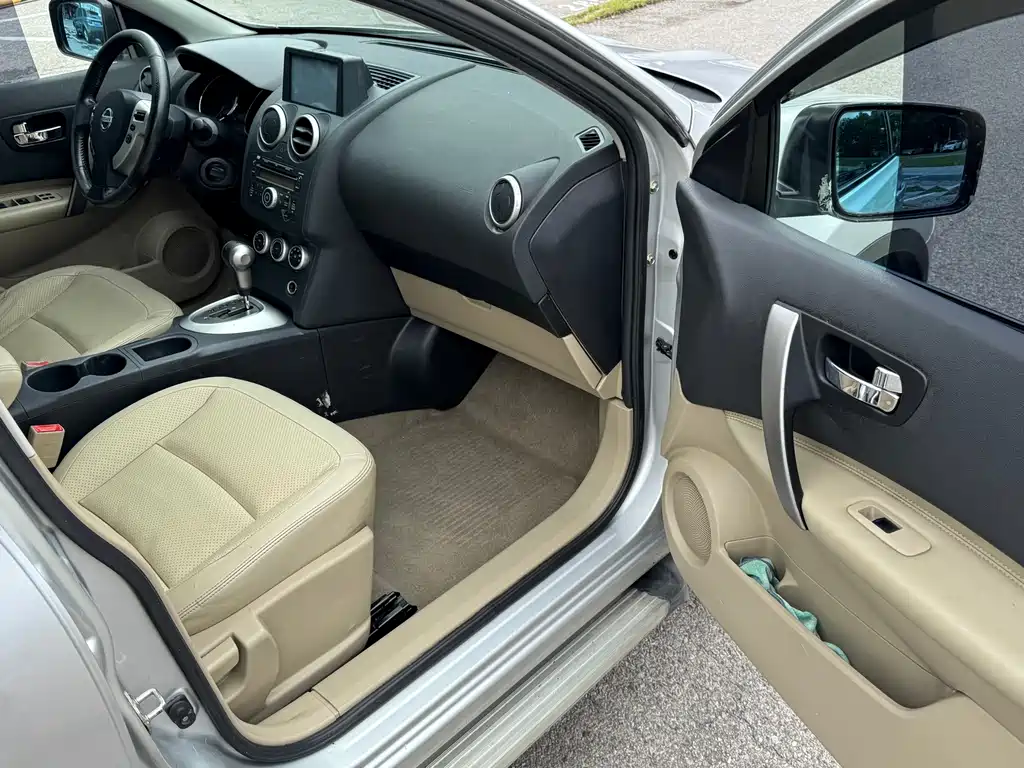 Nissan Qashqai 2012