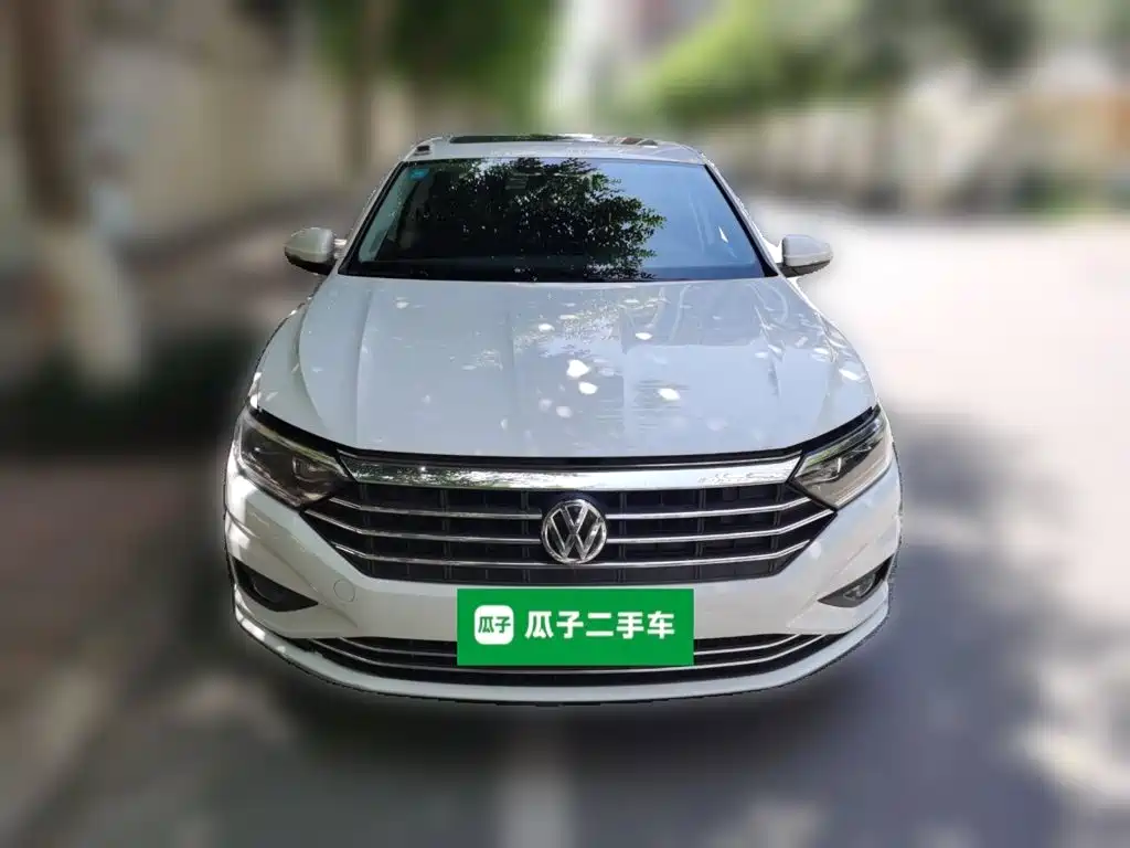 Volkswagen Sagitar 2021