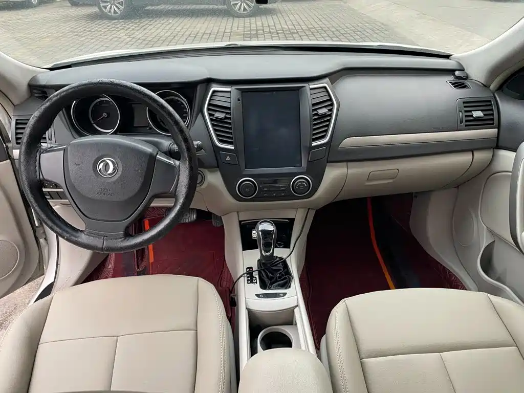Dongfeng Fengshen A60 2016 — фото 11