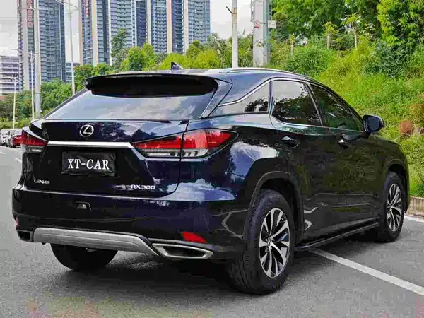 Lexus RX 2022