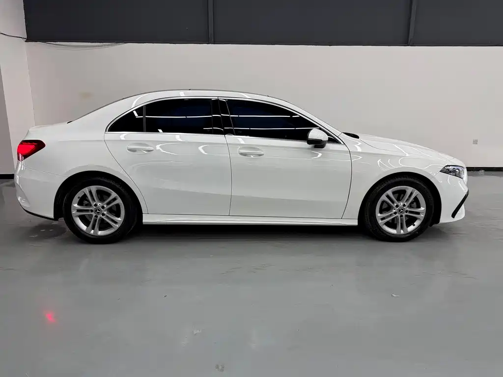 Mercedes-Benz A-Class 2023