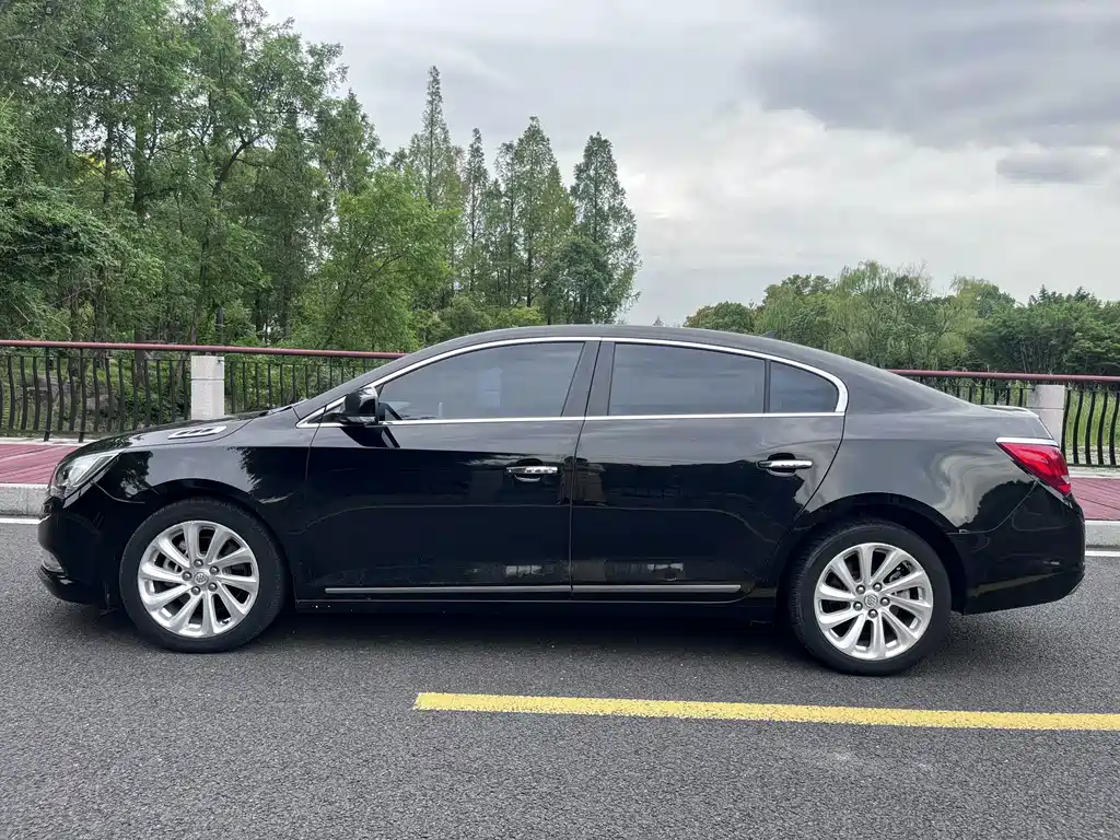 Buick LaCrosse 2013 — фото 4