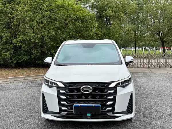 GAC Trumpchi M6 2022