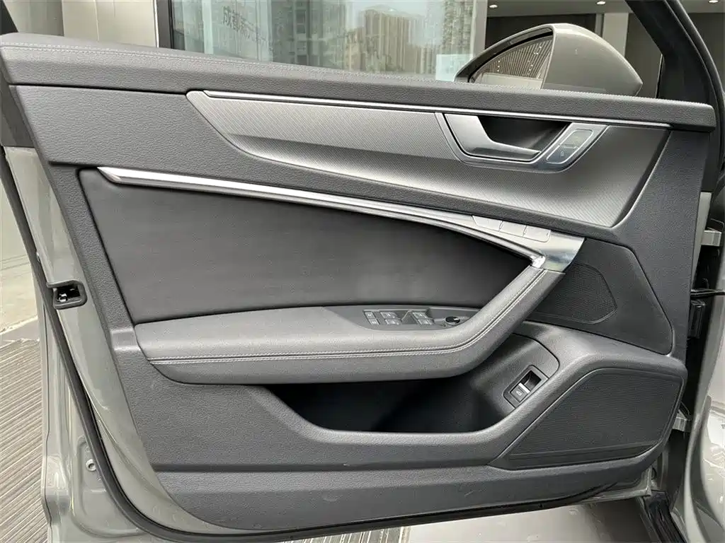 Audi A6 2024 — фото 15