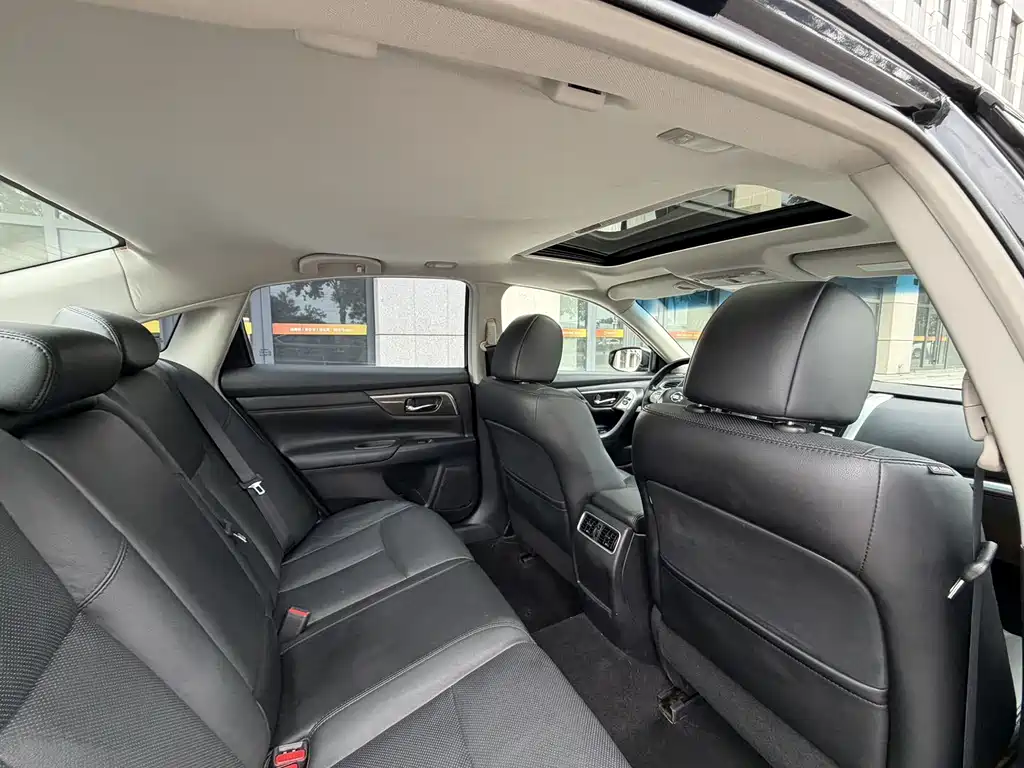 Nissan Teana 2015 — фото 12