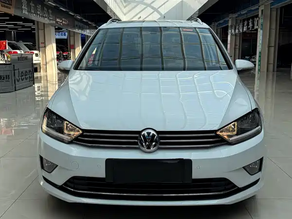 Volkswagen Golf Jialu 2016