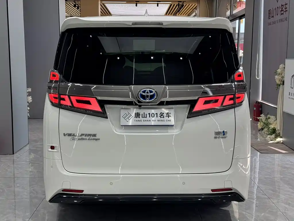 Toyota Vellfire 2021 — фото 7