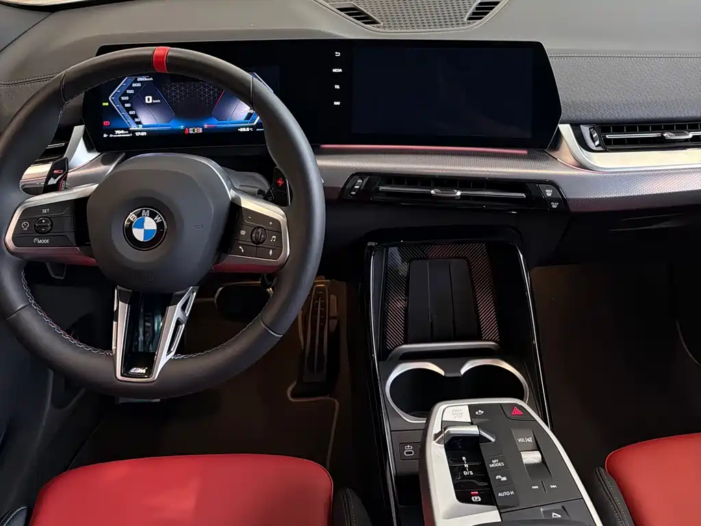 BMW X2 M35i — фото 10