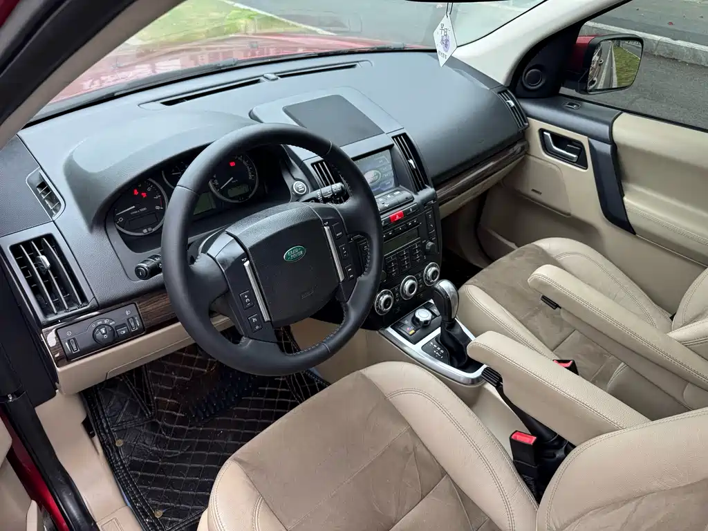 Land Rover Freelander 2 2011 — фото 4