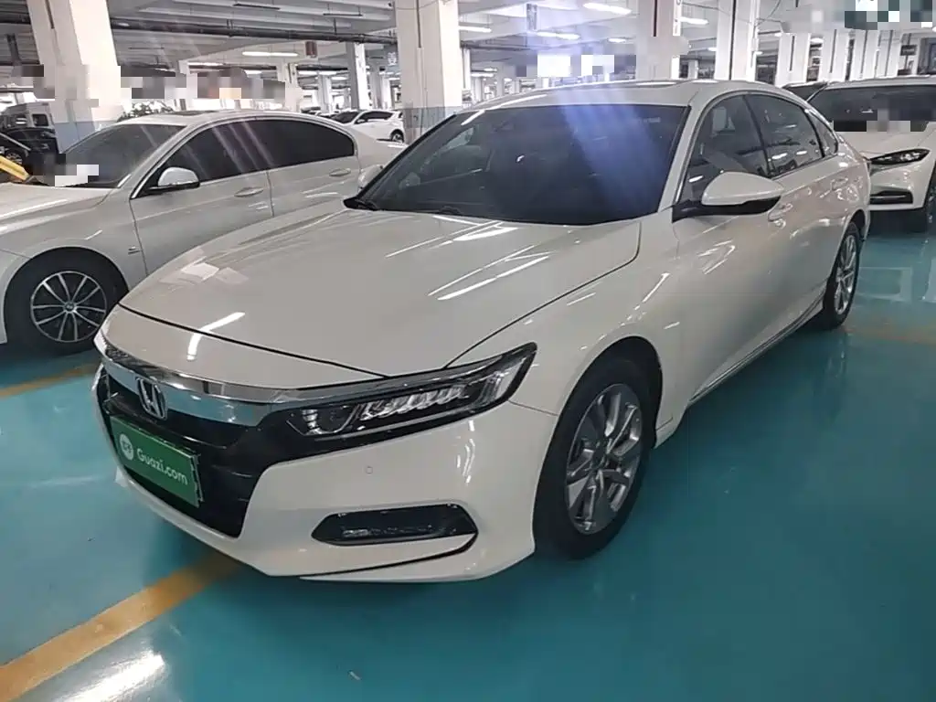 Honda Accord 2021 — фото 1