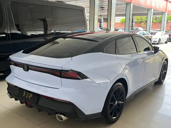 Changan UNI-V 2022