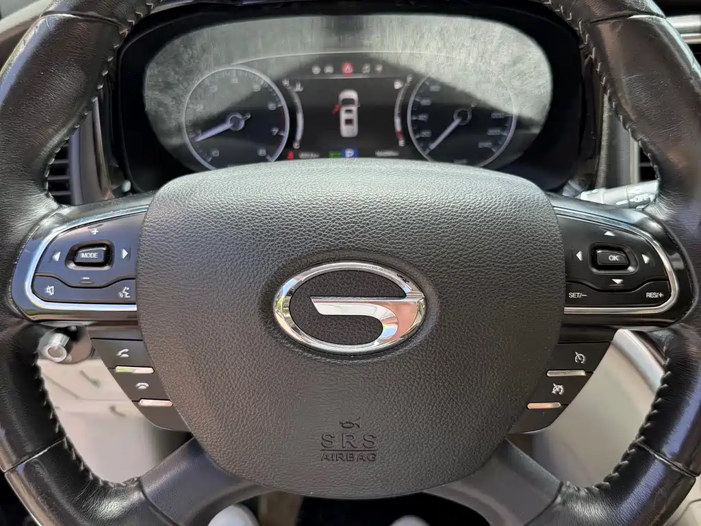 GAC Motor Trumpchi M8 2018 — фото 10