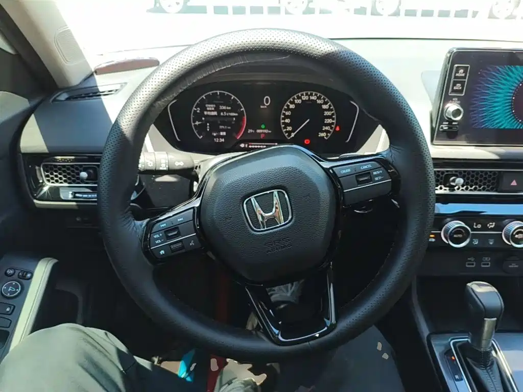 Honda Civic 2023 — фото 11