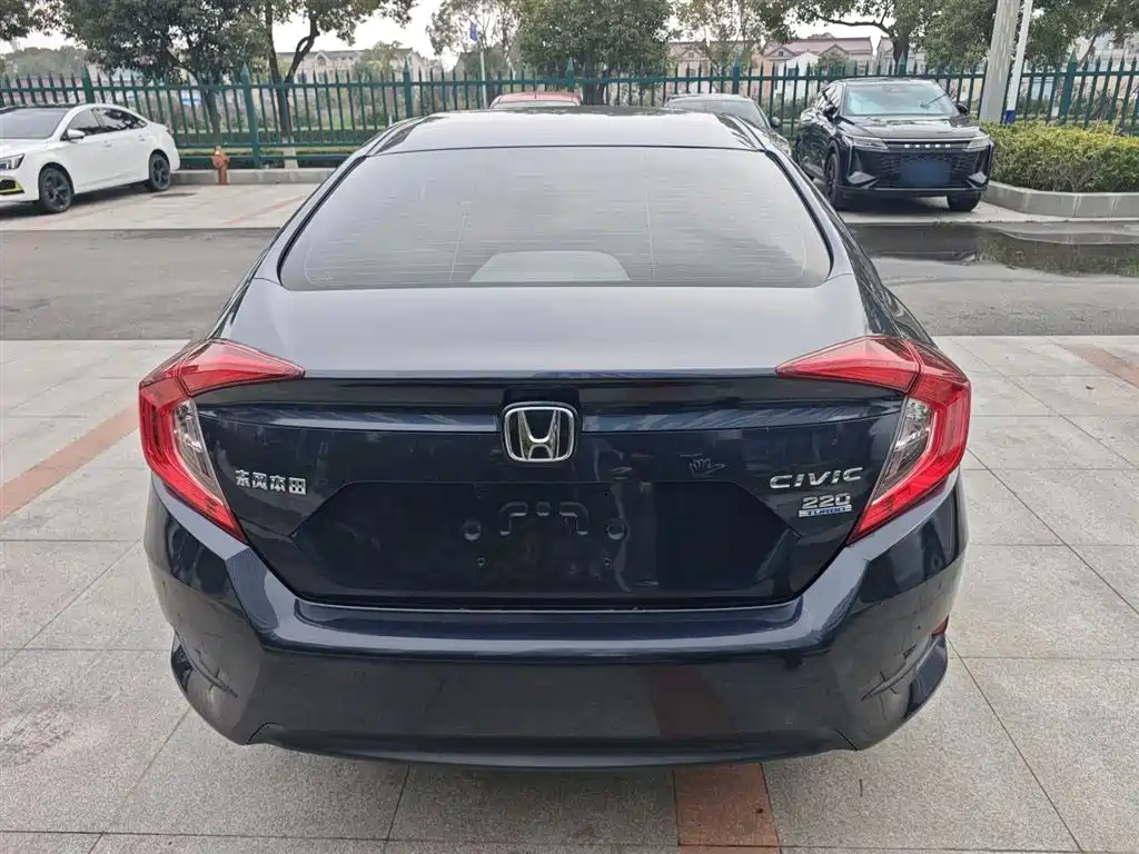 Honda Civic 2021 — фото 4