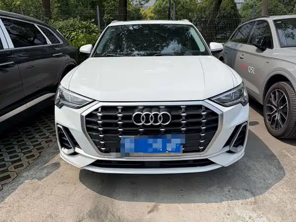 Audi Q3 2022
