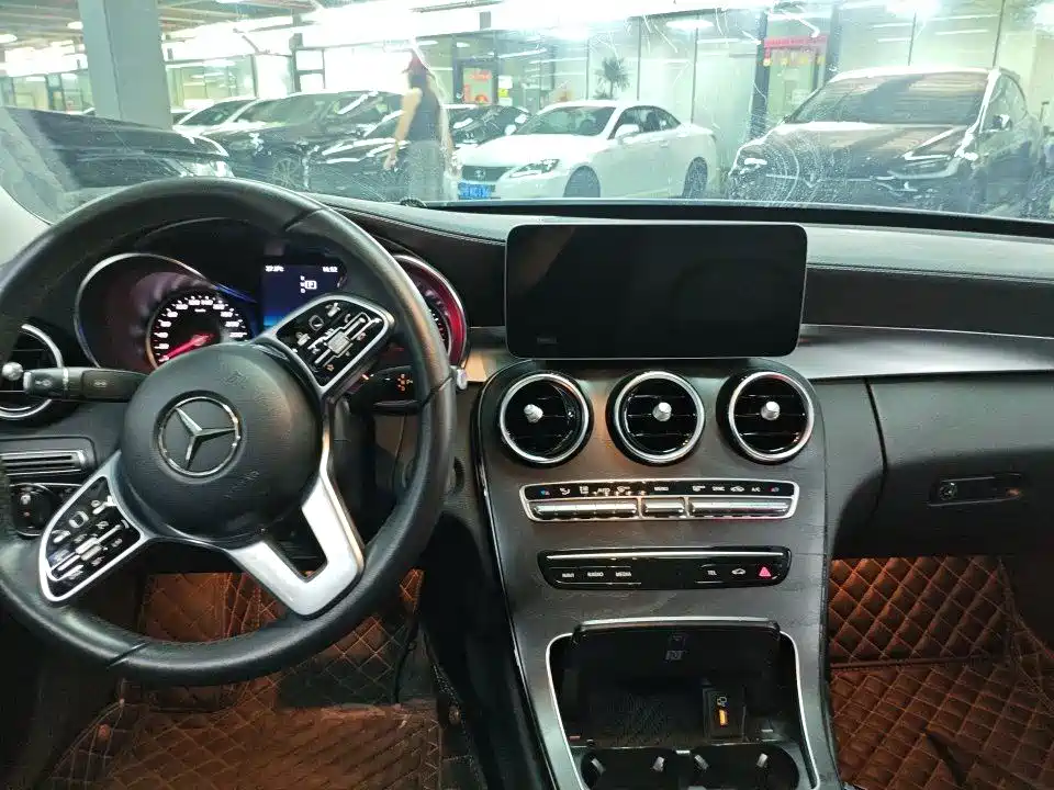Mercedes-Benz C-Class 2019 — фото 5
