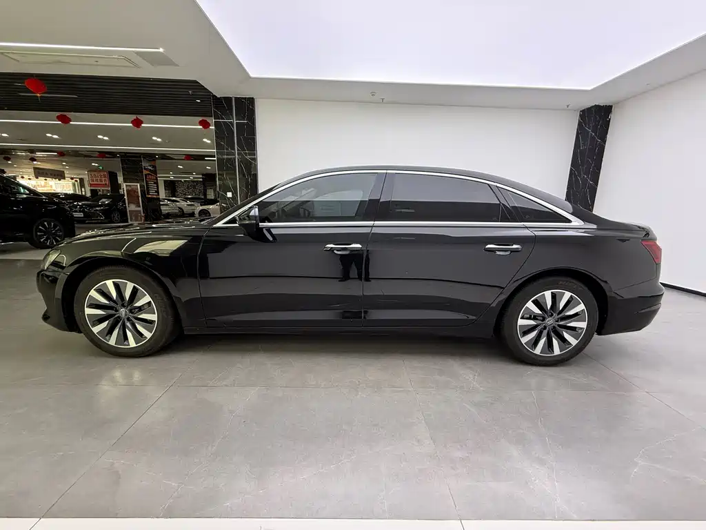 Audi A6L 2020 — фото 16