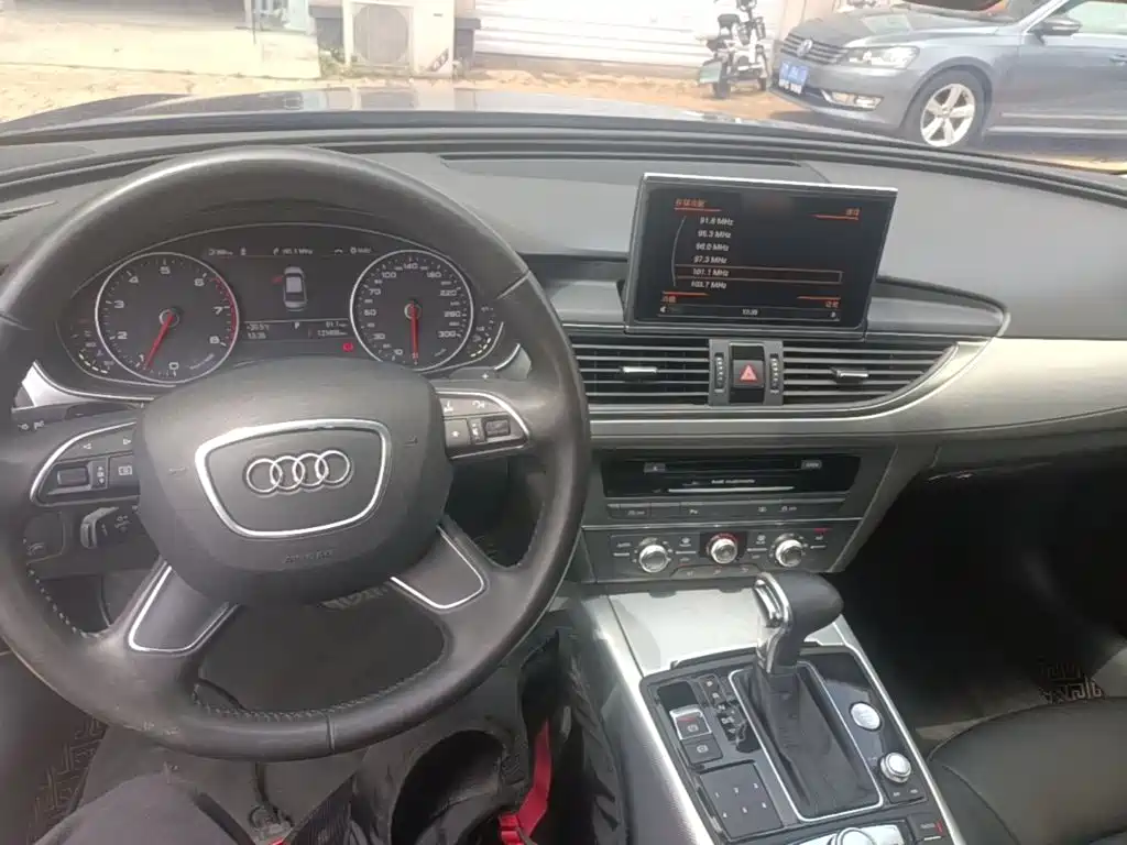 Audi A6L 2016 — фото 10