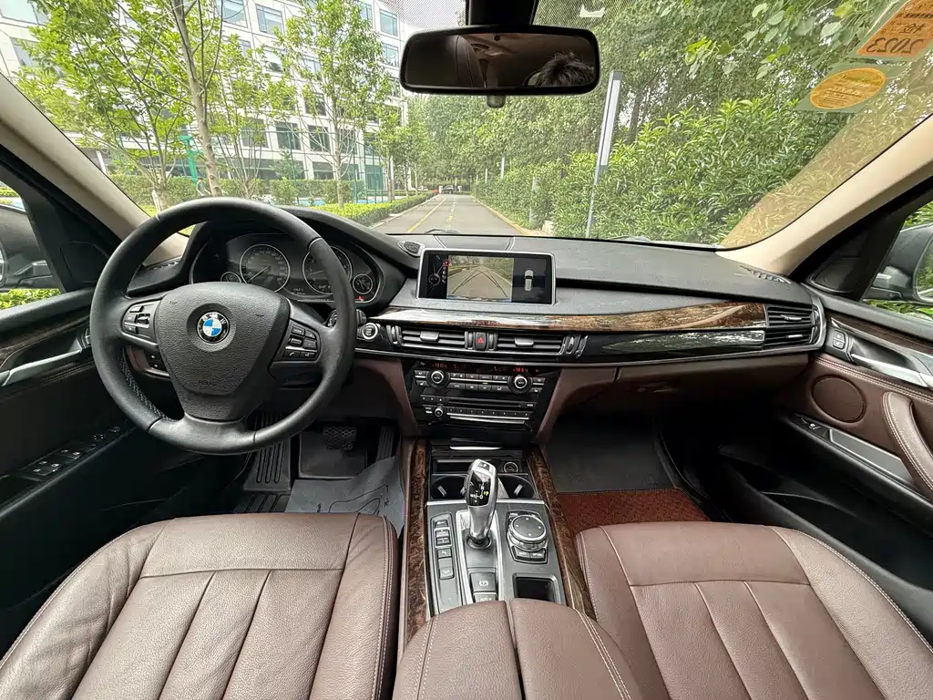 BMW X5 2015 — фото 8