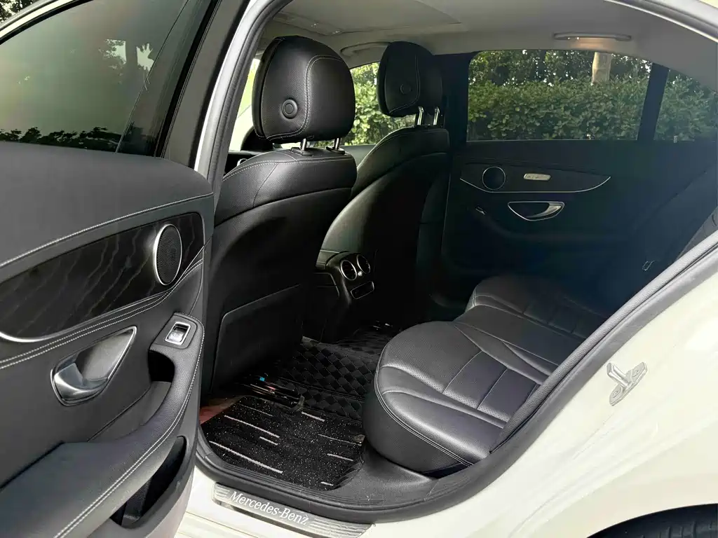 Mercedes-Benz C-Class 2020 — фото 11