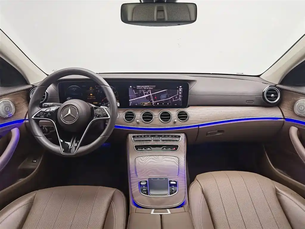 Mercedes-Benz E-Class 2023 — фото 5