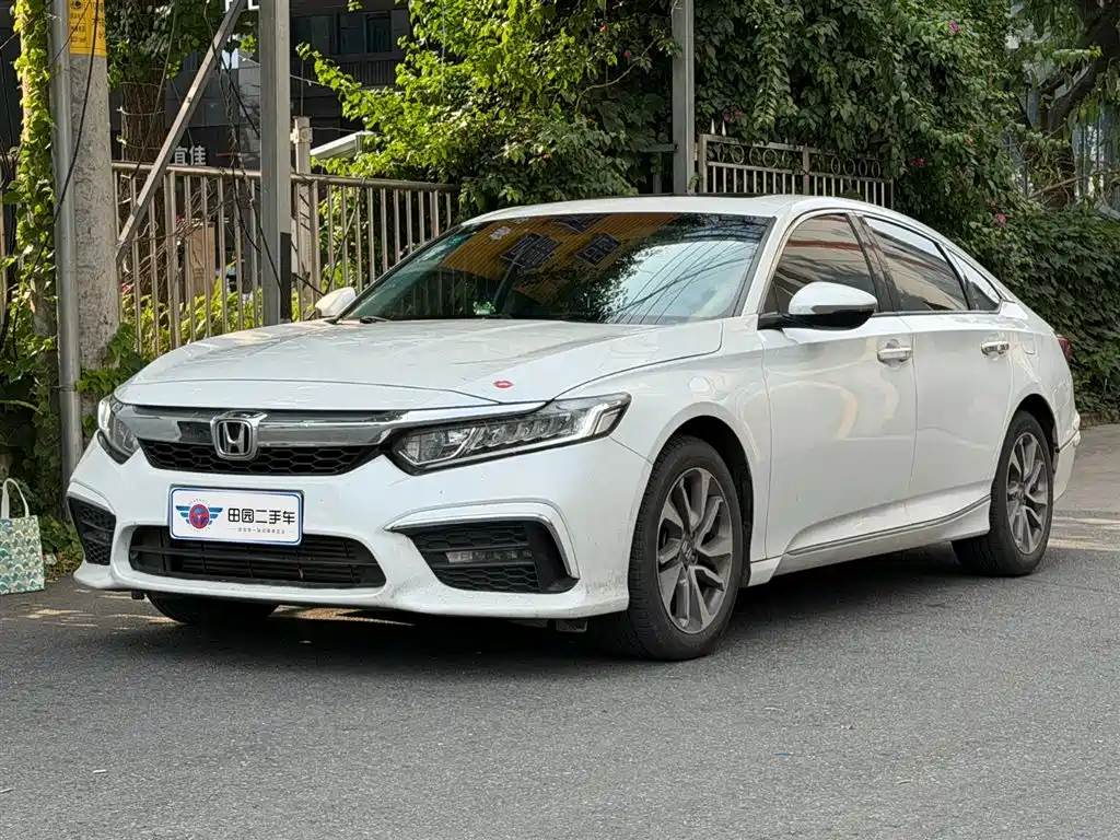 Honda Inspire 2020