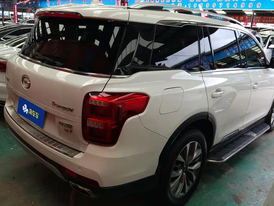 GAC Motor Trumpchi GS8 2018 — фото 3