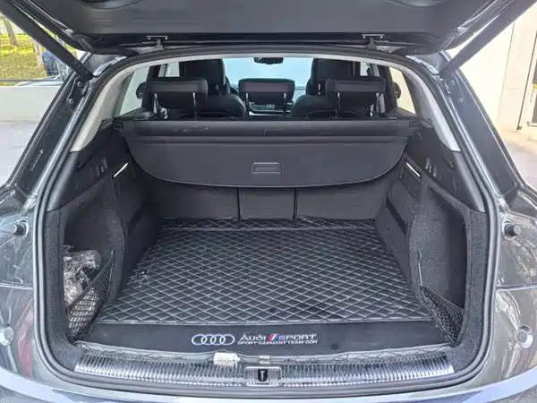 Audi Q5L 2023