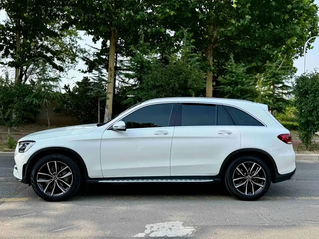 Mercedes-Benz GLC 2021