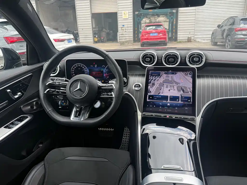 Mercedes-Benz GLC Coupe AMG 2025 — фото 8