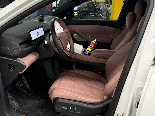 NIO EC6 2025