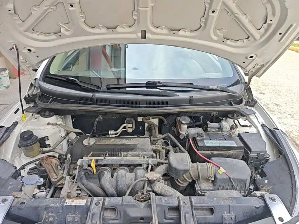 Hyundai Verna 2015 — фото 20