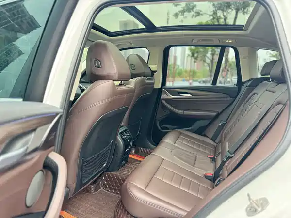 BMW X3 2021