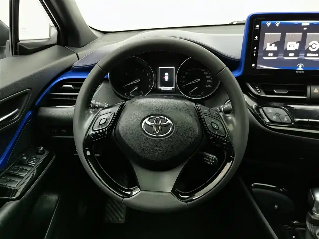 Toyota IZOA 2019 — фото 11