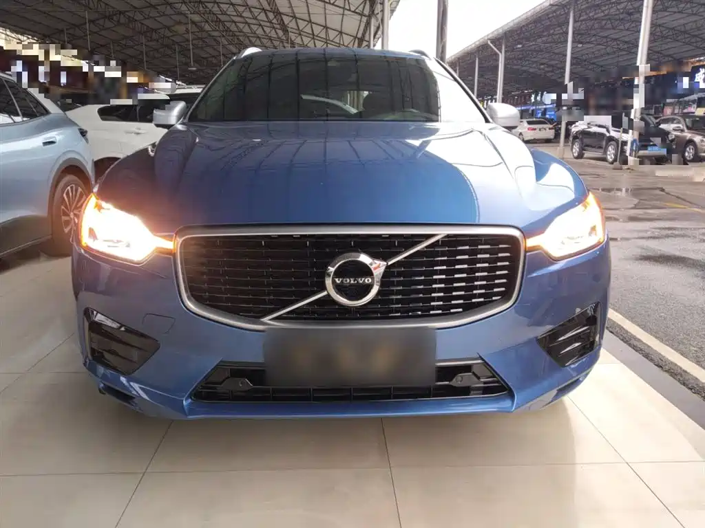 Volvo XC60 2018 — фото 3