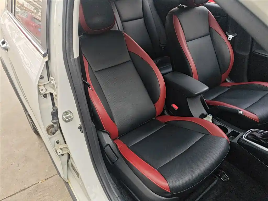 Kia KX Cross 2019 — фото 20