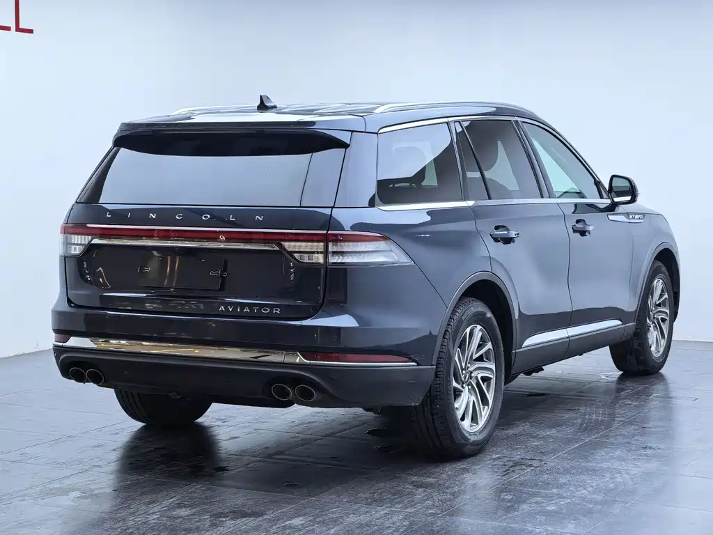 Lincoln Aviator 2021 — фото 19