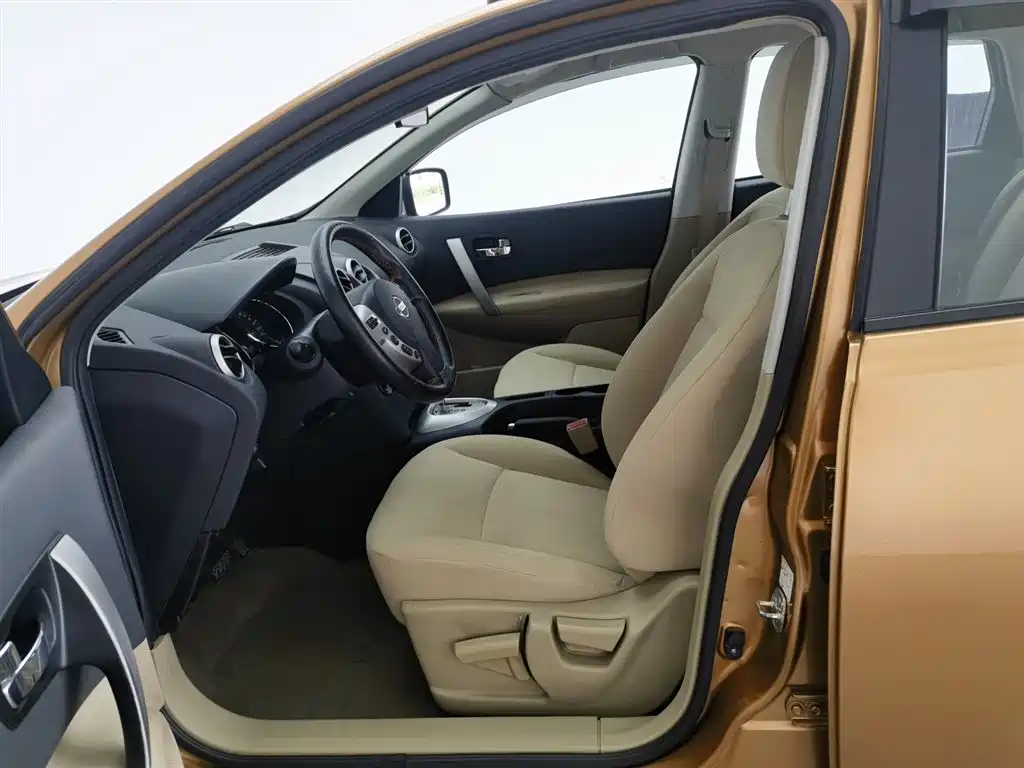 Nissan Qashqai 2013 — фото 10