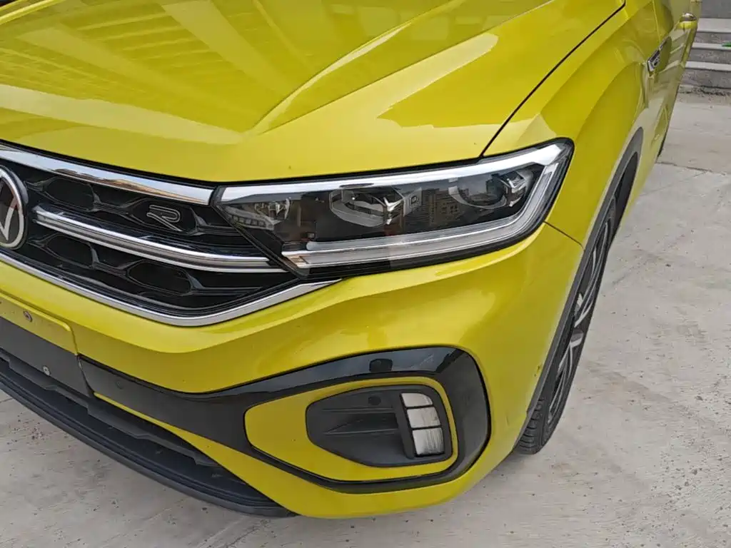 Volkswagen T-Roc 2023 — фото 24
