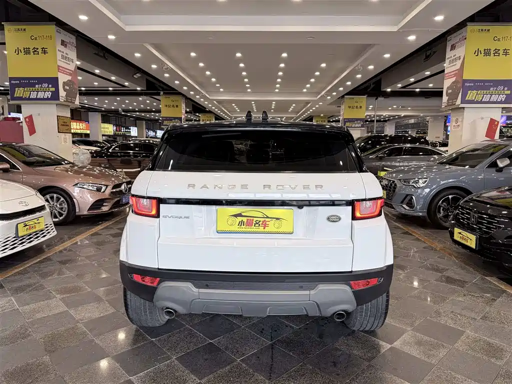 Land Rover Evoque 2018 — фото 11