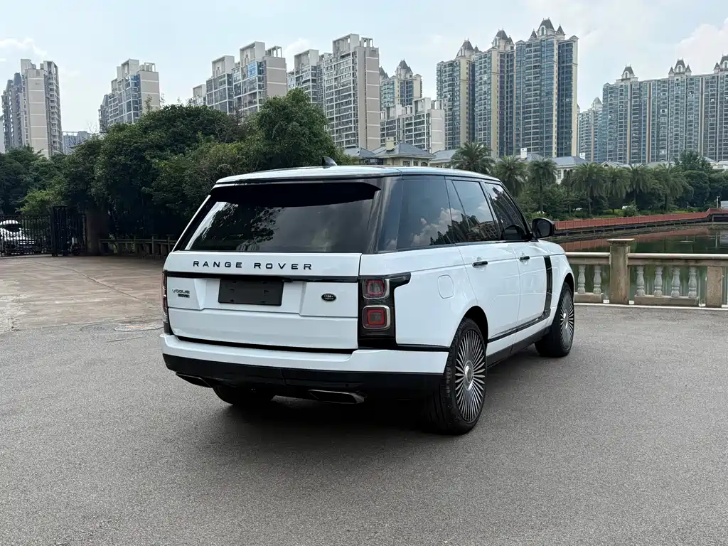 Land Rover Range Rover 2017 — фото 4