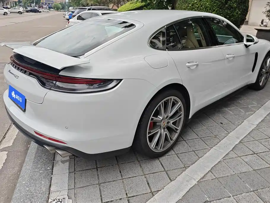 Porsche Panamera 2021 — фото 3